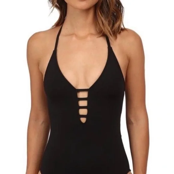 La Blanca Goddess Keyhole Black Halter One-Piece Swimsuit - Picture 1 of 3